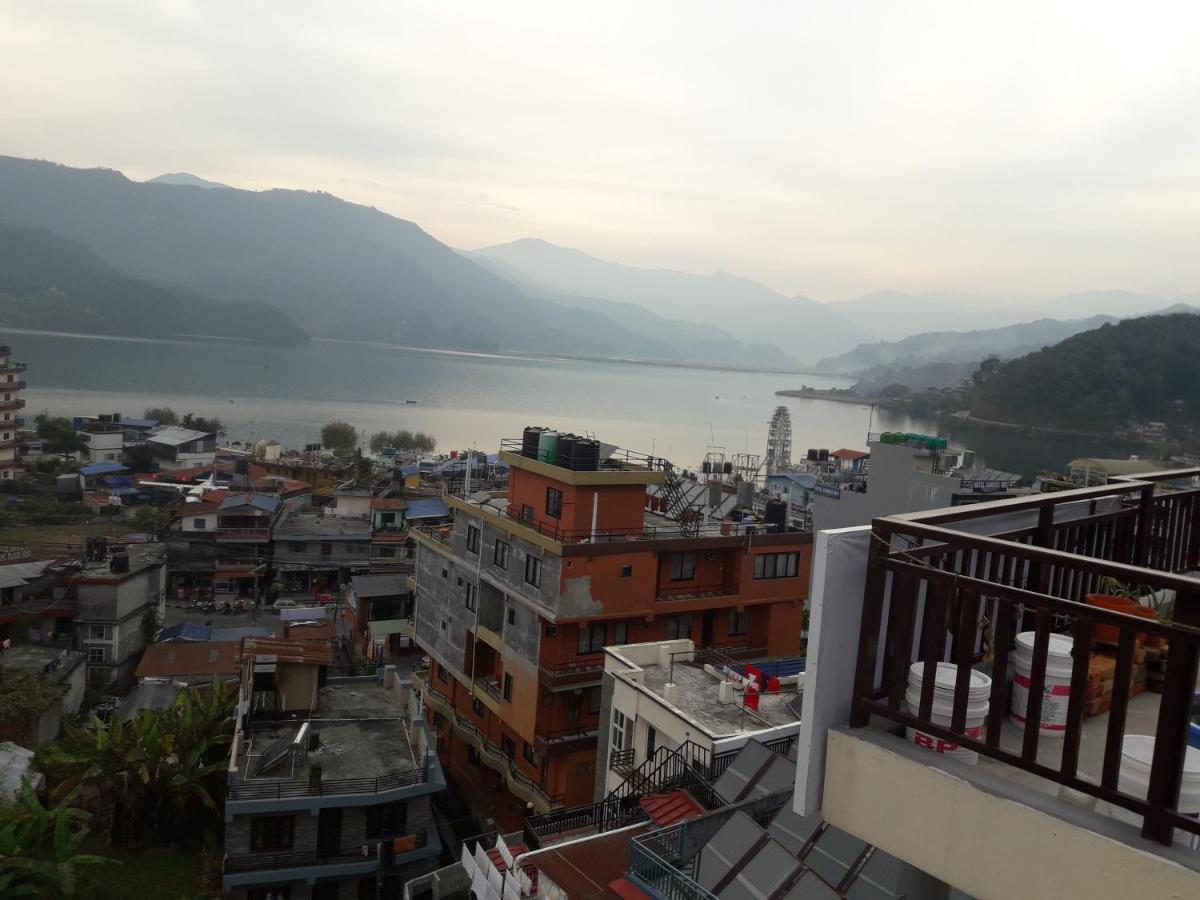Beli Guest House Pokhara Exterior foto