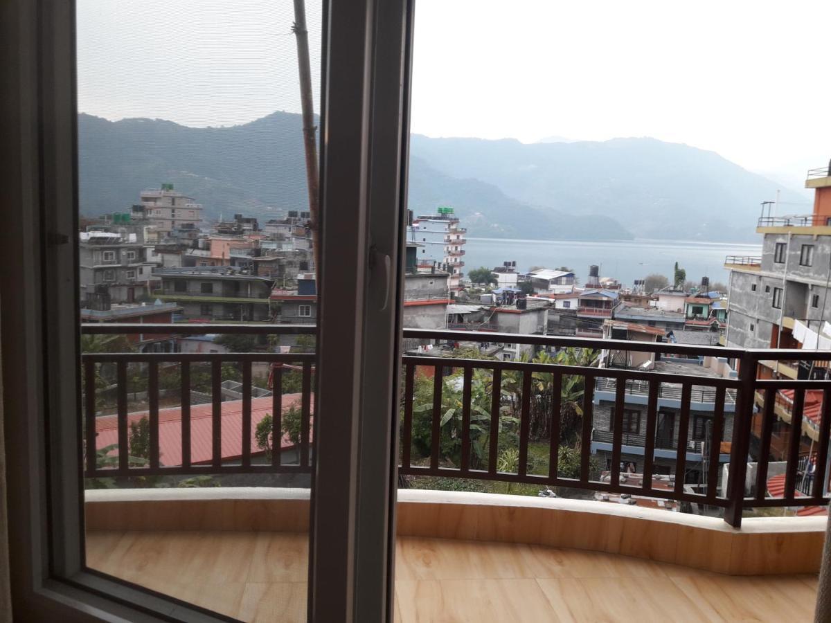 Beli Guest House Pokhara Exterior foto