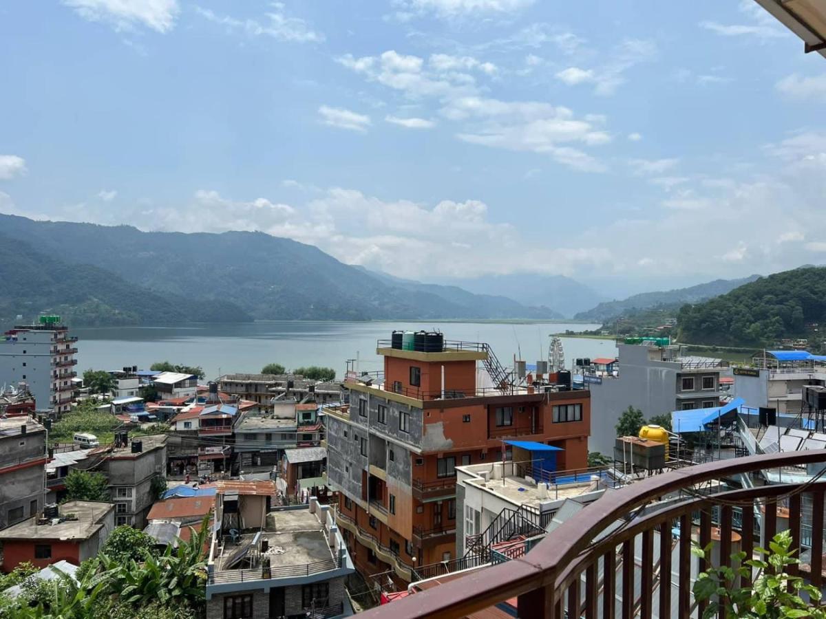Beli Guest House Pokhara Exterior foto